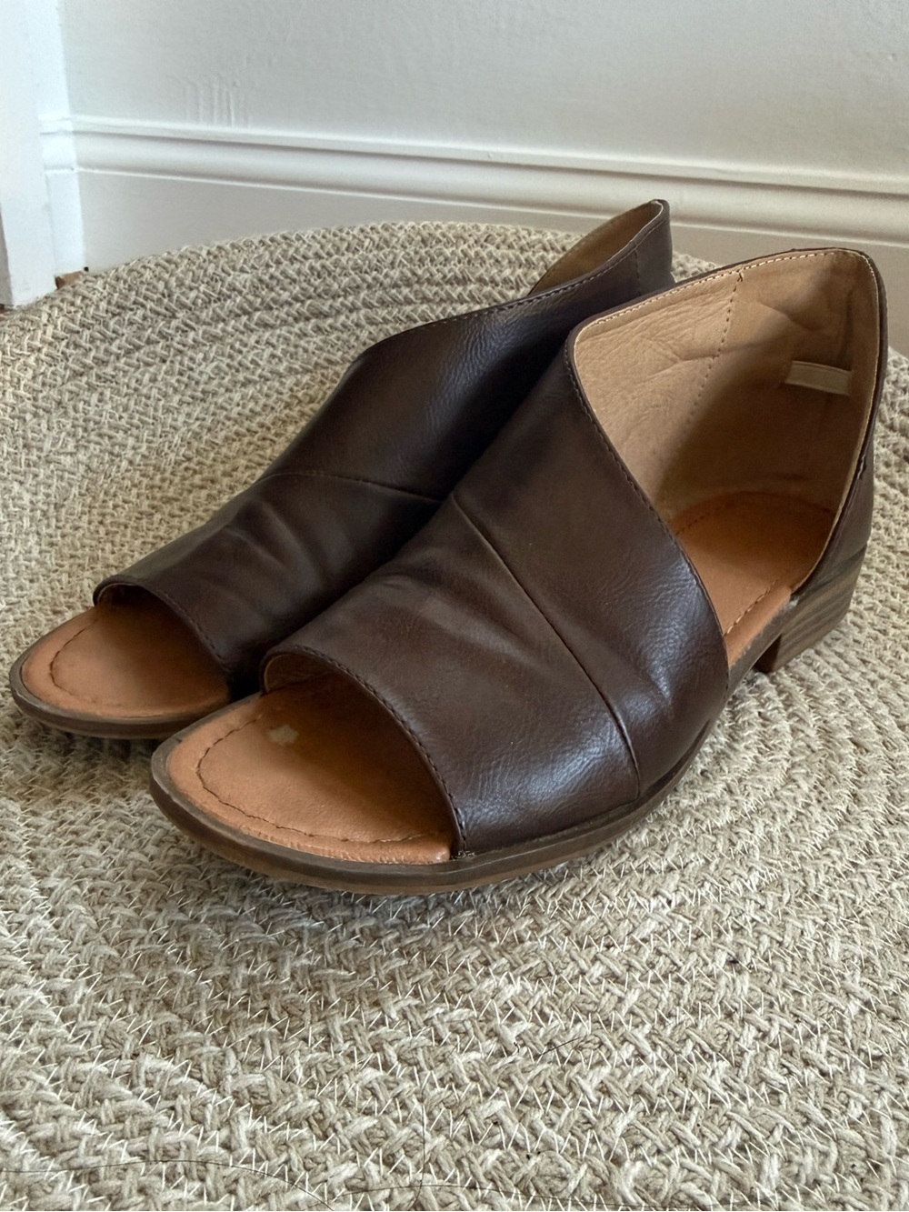 Catherine Malandrino Dark Brown Open-Toe Leather Sandals